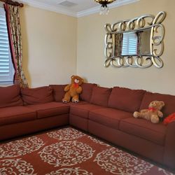 Large  Sectional Couch


