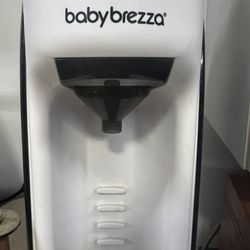 Baby Breeza Bottle Maker 