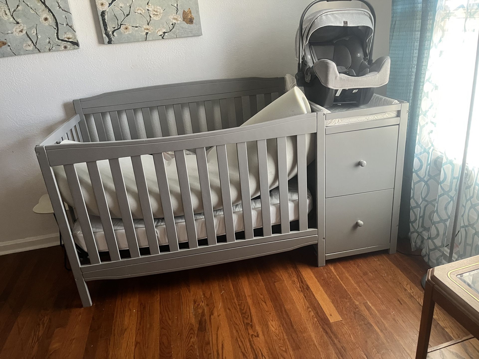 Baby Crib & Changing Table