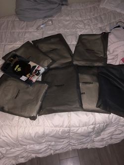 Take 7 pc essential shorts and 1 pc bape shirt