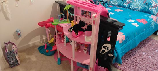 Free barbie dream house