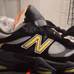 Men Women & Children SHOES 