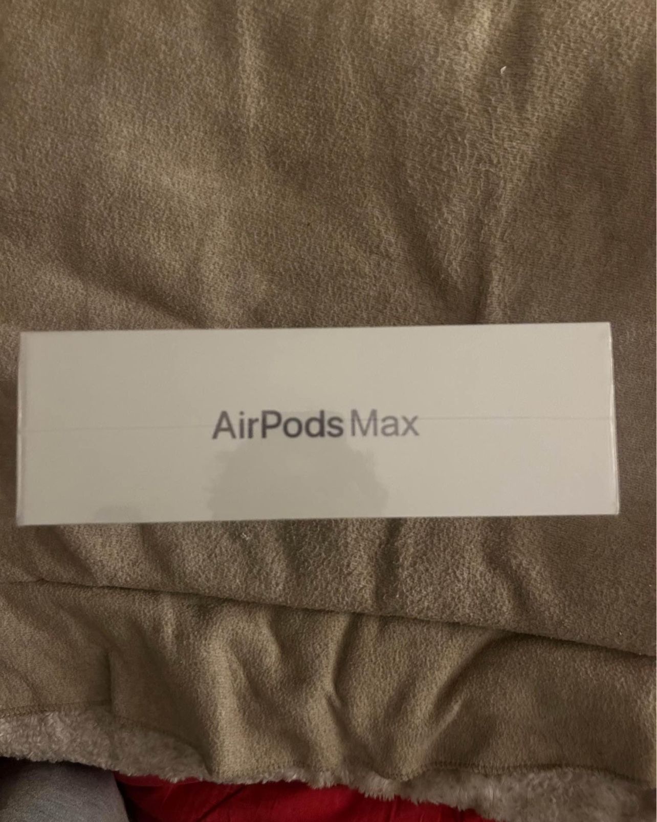 AirPod Pro Max