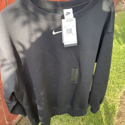 Nike Swuater Women's 