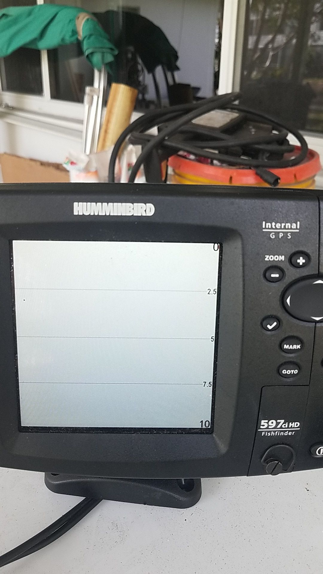 Hummingbird 597ci HD GPS/ Fishfinder for Sale in North Miami Beach, FL