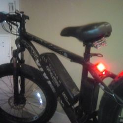 VIVI E-Bike Model F26F 