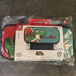 Super Mario Yoshi edition Nintendo switch case