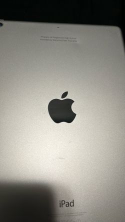 Brand: Apple🧑‍💻/👩‍💻 Color:SilverModel Size:This device is an iPad Air (1st Generation) or a 9.7-inch iPad (6th Generation). Size: Standard iPad
