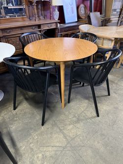 SALE SALE SALE!! 15% off all Secondhand Furniture 