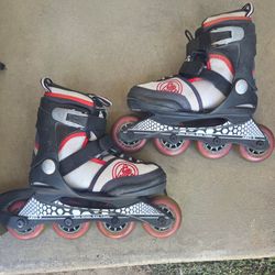 Kids adjustable skates