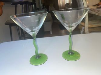 Set of 2 Vtg Green Wavy Squiggly Stem Martini Glasses Retro Barware