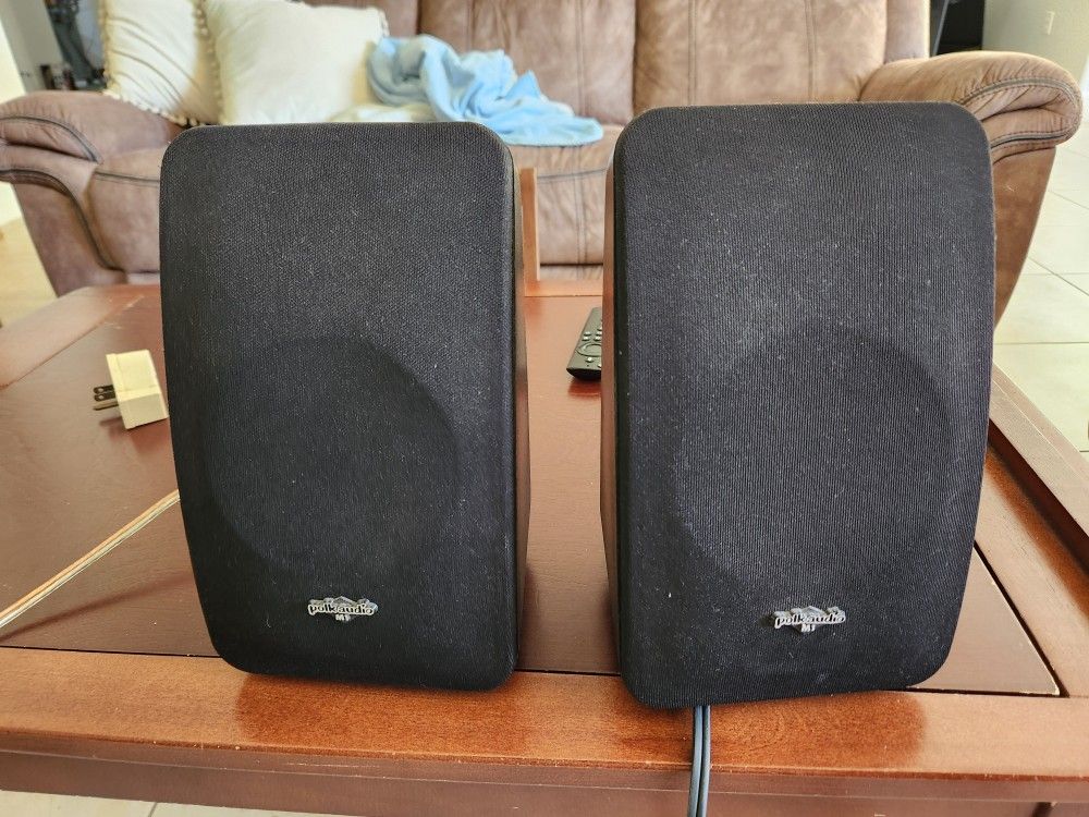 4 polk audio speakers