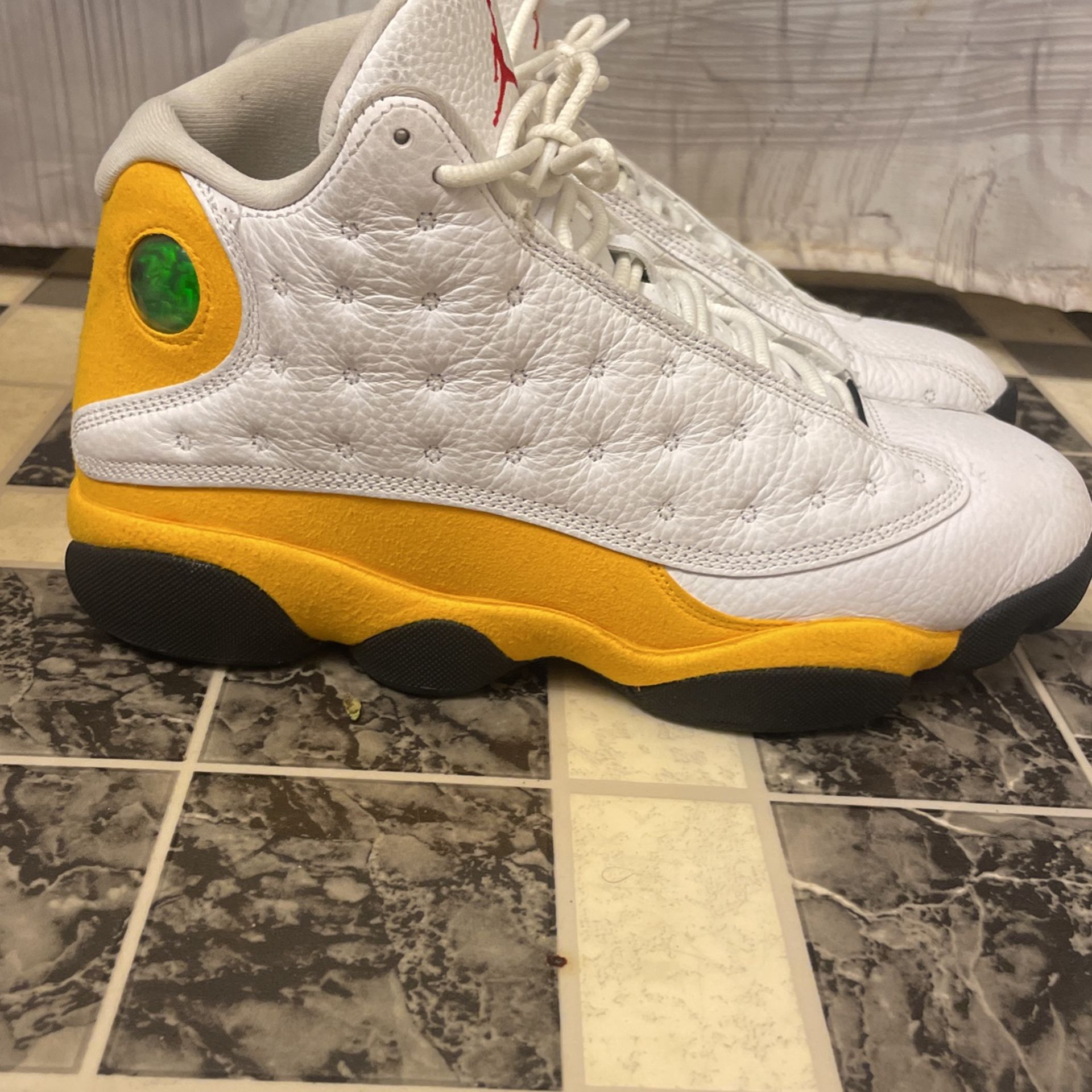 Air Jordan 13 Retro 'Del Sol