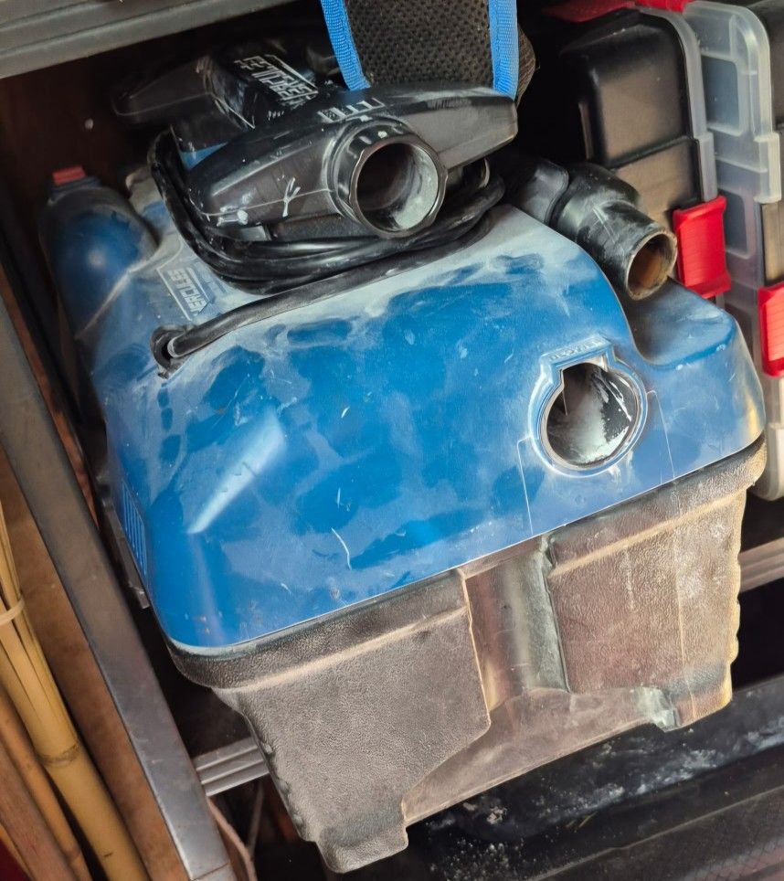 2gallon Shop Vac