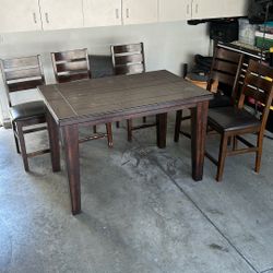 Dining Room Table And 5 Chairs