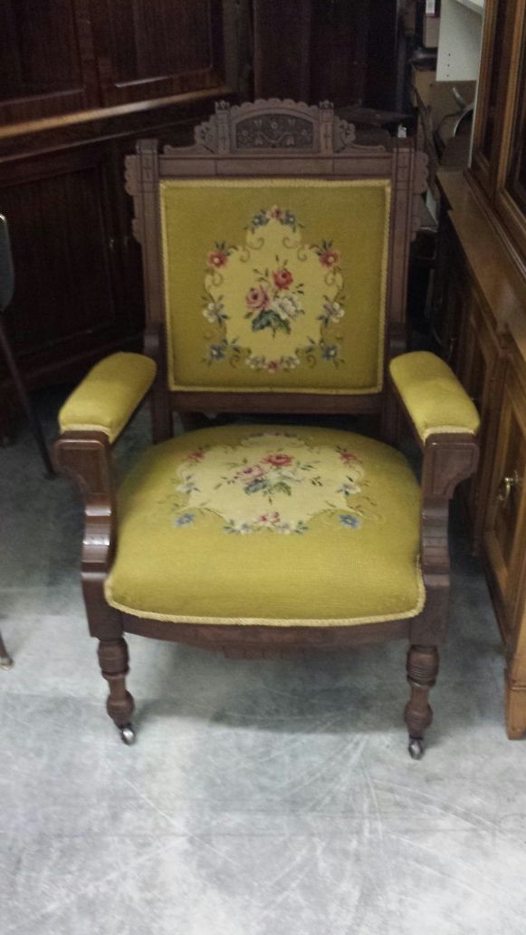 Antique Eastlake Arm Chair
