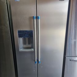 New Maytag fridge open box we deliver