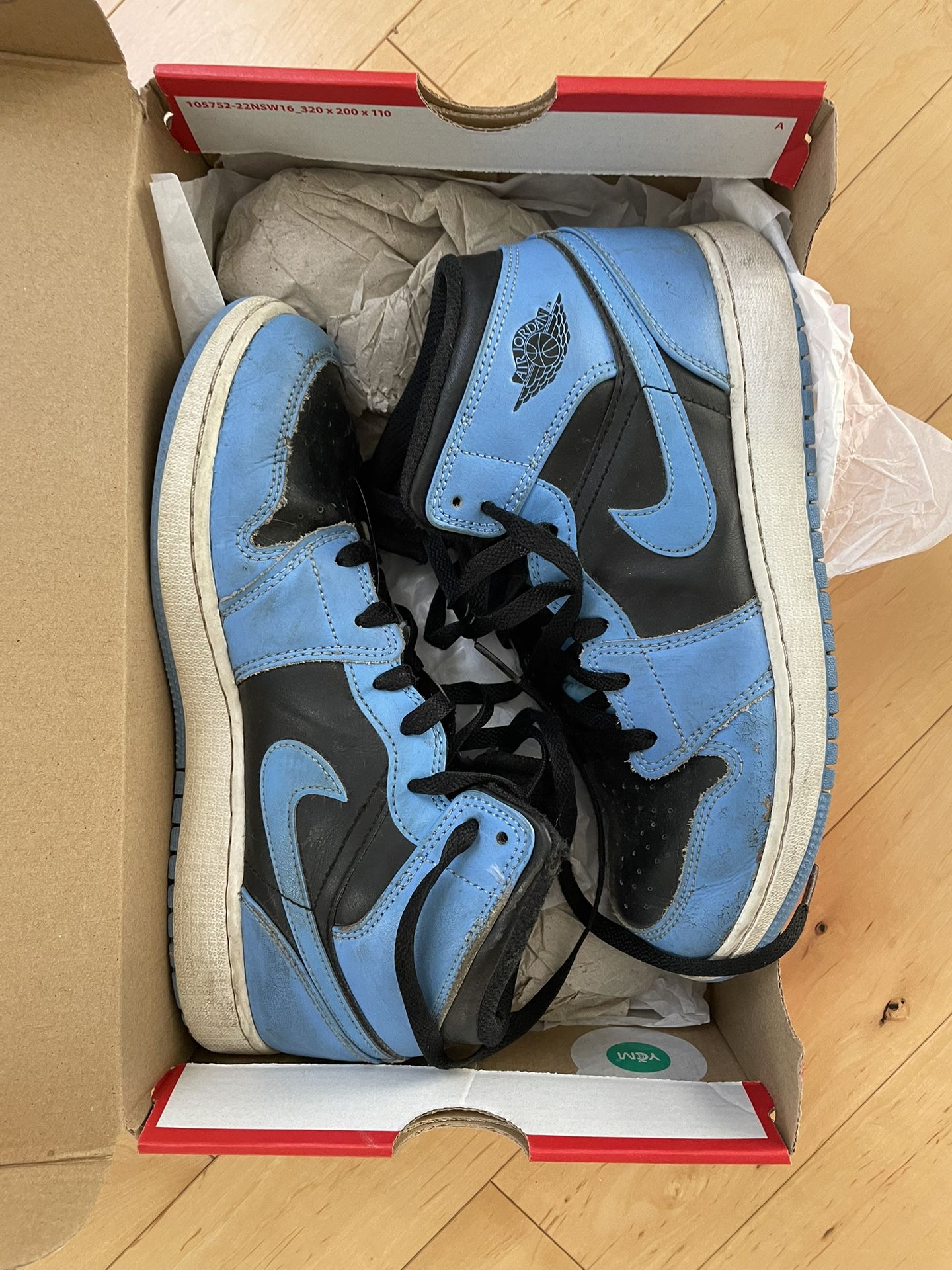 Nike Air Jordan High Blue Size 7