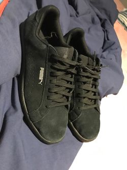 Pumas shoes