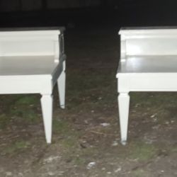 Set of 2 Mersman Mid Century Modern Matching End Tables for Sale 