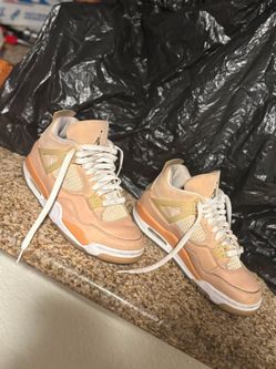 Wonmen Air Jordan's 4 retro (shimmer)