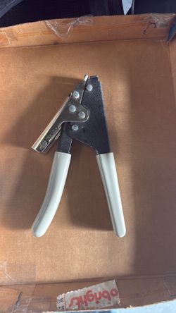 Malco TY4G Tensioning Tie Tool Model: TY4G Tools & Home Improvement