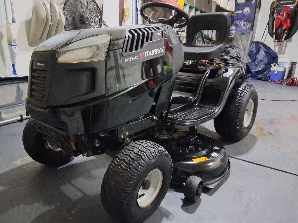 2020 Murray M I175
