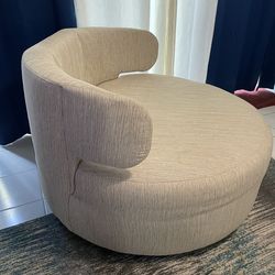 Rotating Lounge Chair