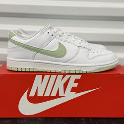 Nike Dunk Low “Honeydew” (2023) Size 7.5M/9W (Brand New)