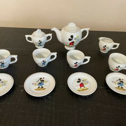 Mickey Mouse Tea Set. Original