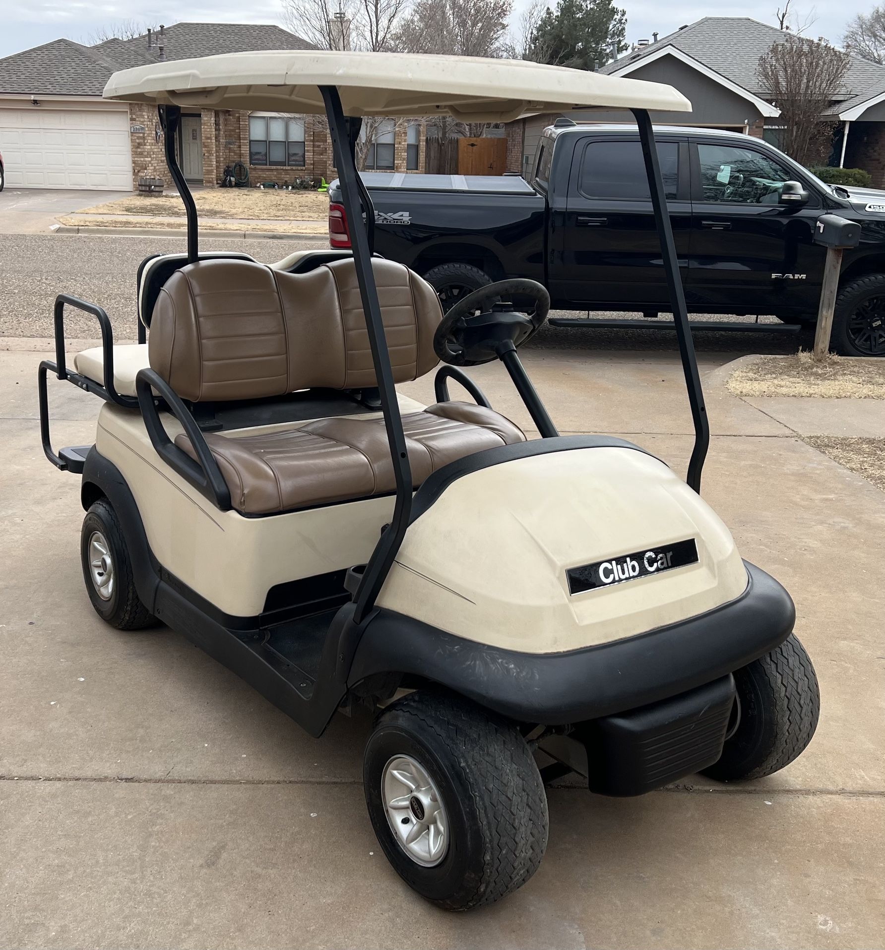 2010 CLUB CAR PRECEDENT 48V GOLF CART