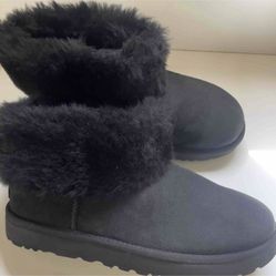 UGG Australia