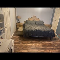 Vintage French Provencial Dixon Powdermaker Cal King Bedroom Set