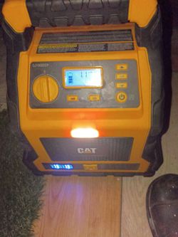 Cat 1000amp jump pack,/ air compressor
