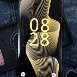 Cricket Wireless Outlast 5G, 128GB