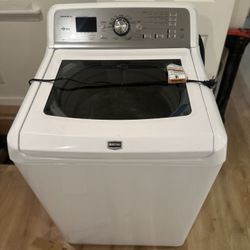 Maytag Washer/dryer.