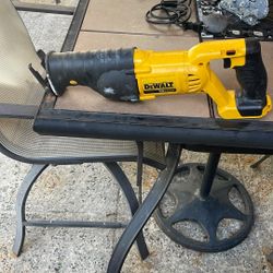 DEWALT 20Volt Sawzall With Battery NO Charger