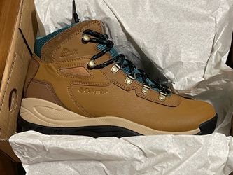 Columbia Women's Waterproof Hiking Boot
