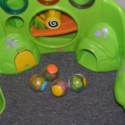 Fisher Price Drop and Roar Dinosaur Roll-a-rounds Balls Toys