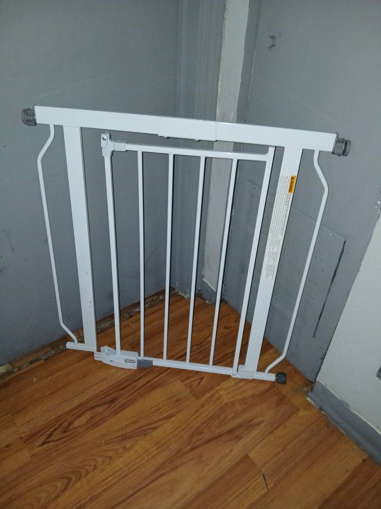 Pet / Baby Gate