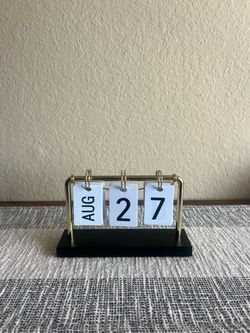 Perpetual Office Calendar/Home & Kitchen Decor Items - $5 each or bundle
