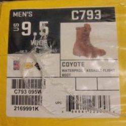  Brand New Never Open In Box Belleville boots 9.5 C793