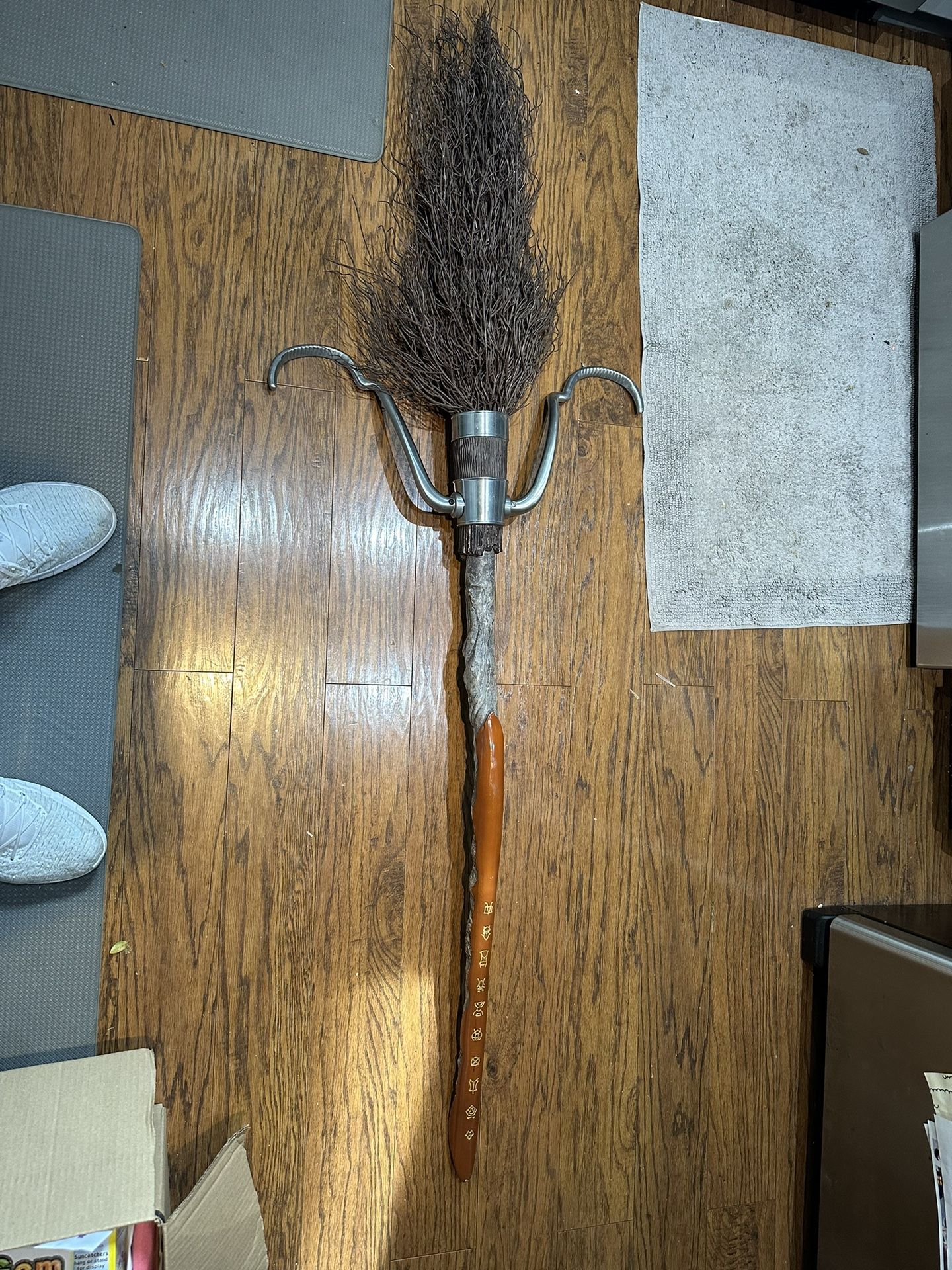 Harry Potter Noble Collection Fire Bolt Broom