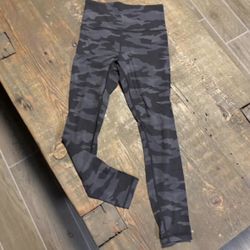 Leggings Small 