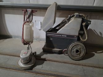 Floor scrubbers one electric One battery powered