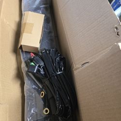 Extreme LED brand new 32" Amber/White