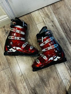 NORDICA SKI BOOTS SIZE 29.5