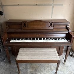 Vintage Wm. Knabe & Co. Upright Piano 