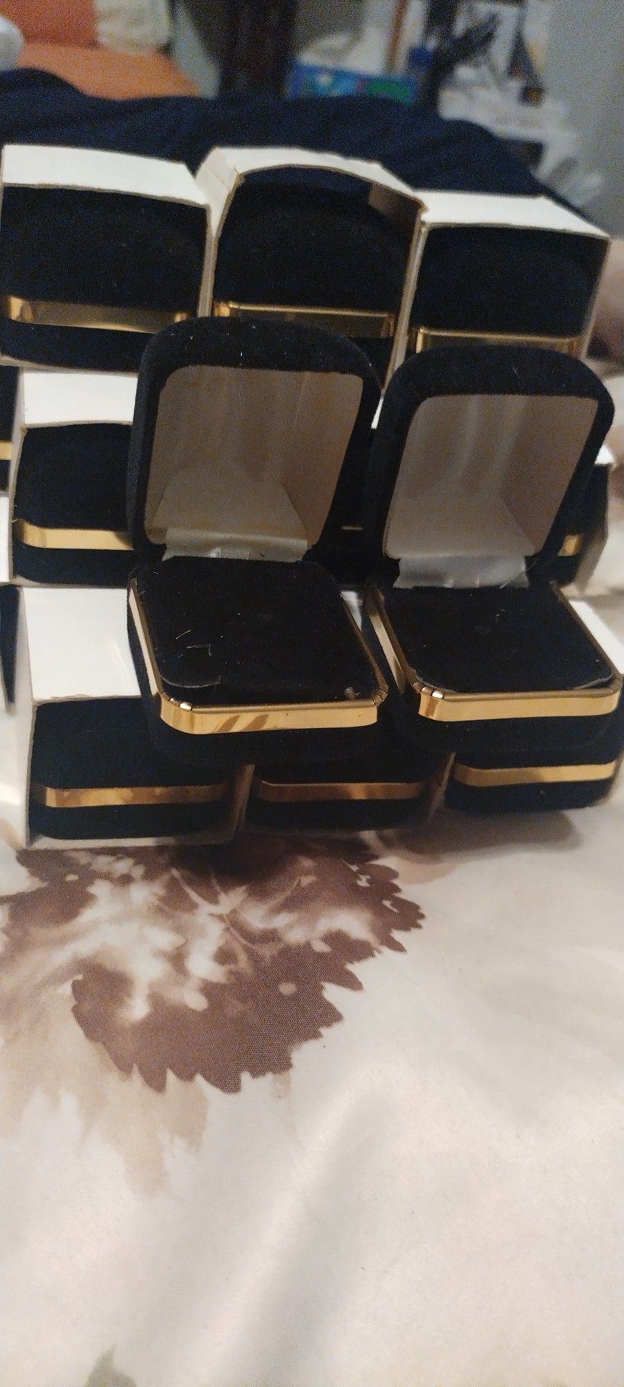 20  Velvet Jewelry Cases (Empty)