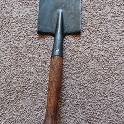 Romanian Shovel WW2